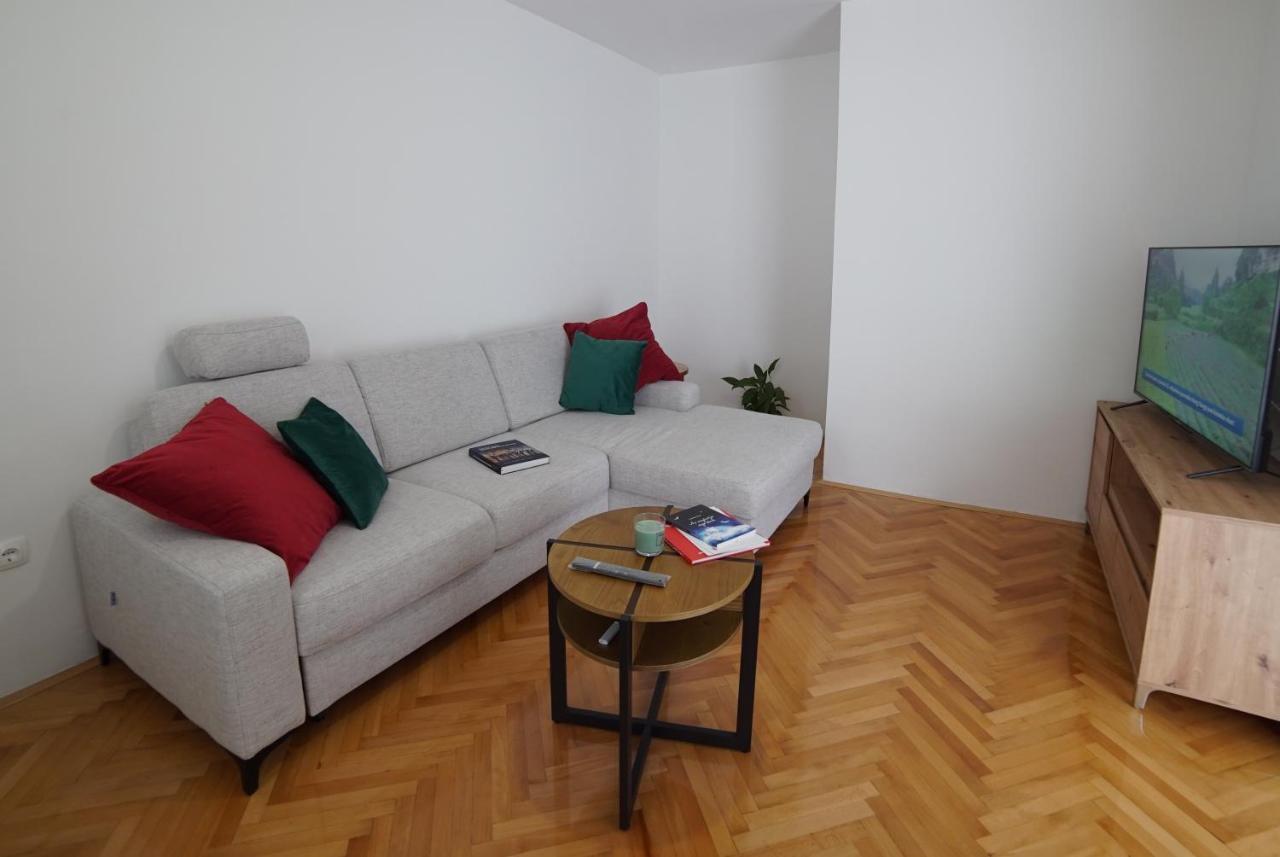 Simon'S Apartment Zadar Eksteriør billede